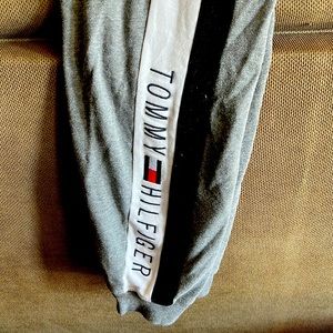 Tommy Hilfiger Sweat Pants with side design